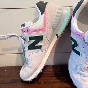 New Balance 574 Sneakers | Women’s 7.5 | Moonbeam | Pink and Mint Accents